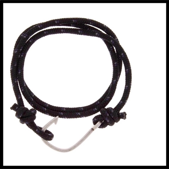 STEVE MADDEN STAINLESS STEEL BRACELET CUFF - Picture 3 of 6